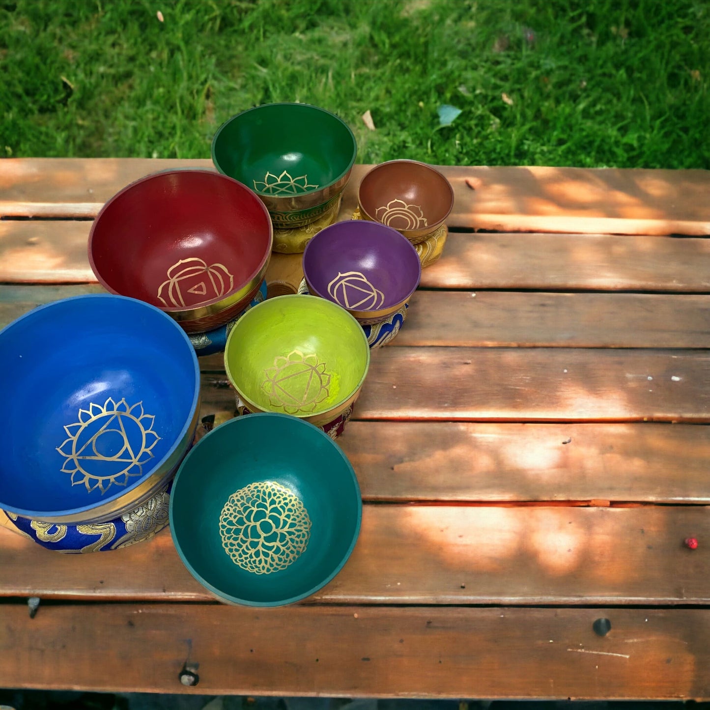 7 Colourful Singing Bowl Chakra Set